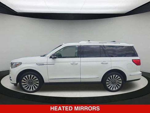 Used 2021 Lincoln Navigator Reserve w/ Luxury Package AWD/4WD image 3