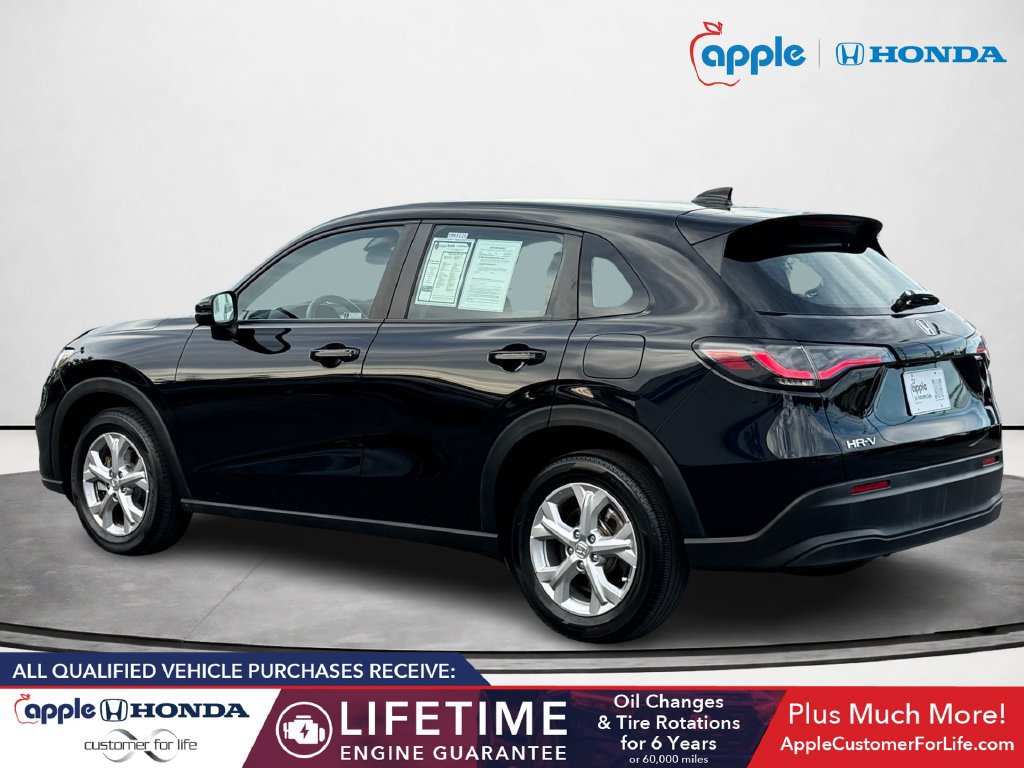 Used 2023 Honda HR-V LX image 4