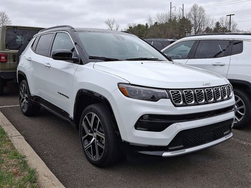 New 2024 Jeep Compass Limited w/ Elite Group image 3