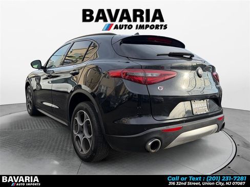 Used 2018 Alfa Romeo Stelvio Sport w/ Quick Order Package 22J Sport image 3