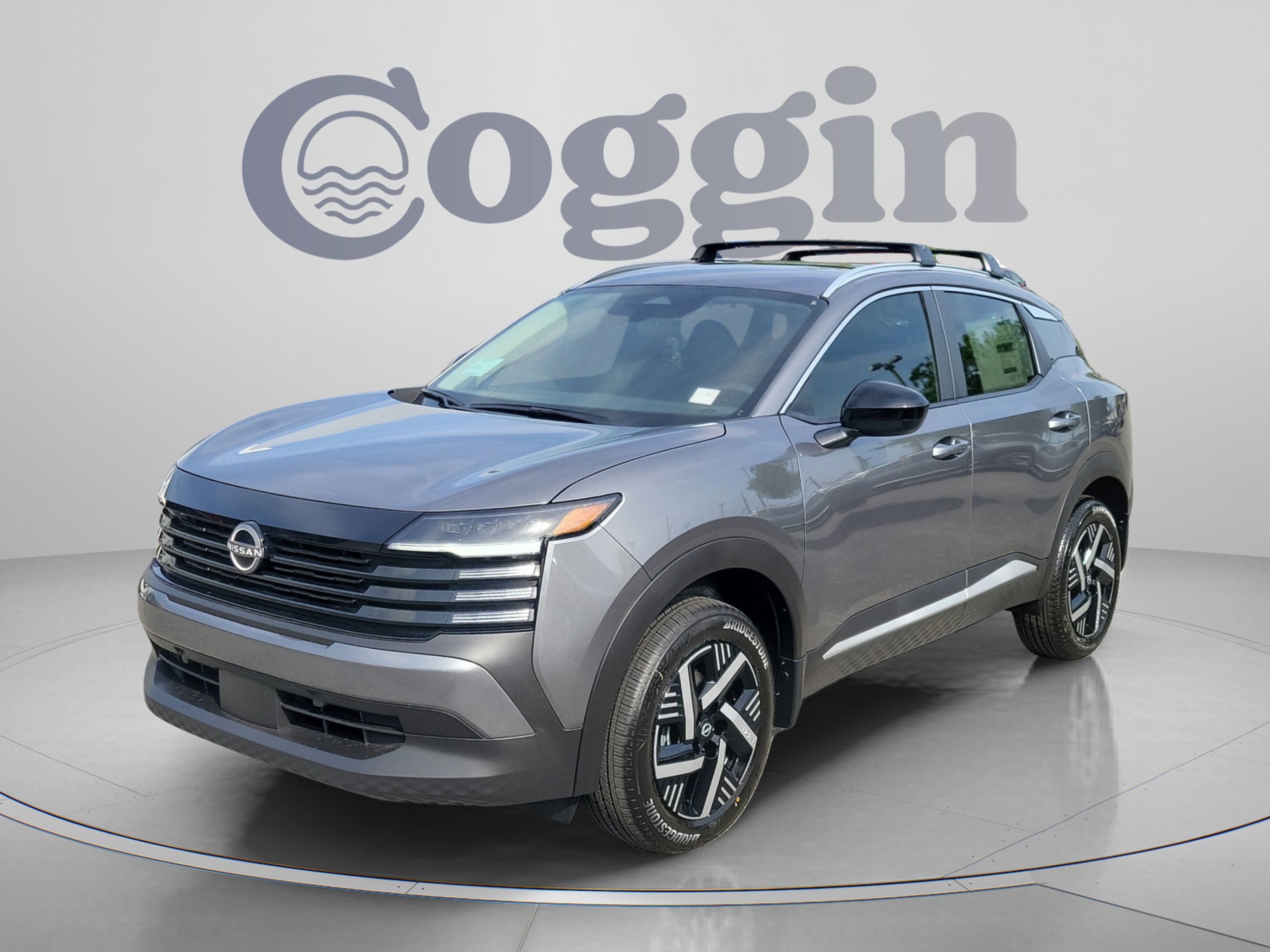 Used 2026 Nissan Kicks SV w/ SV Premium Package FWD image 3
