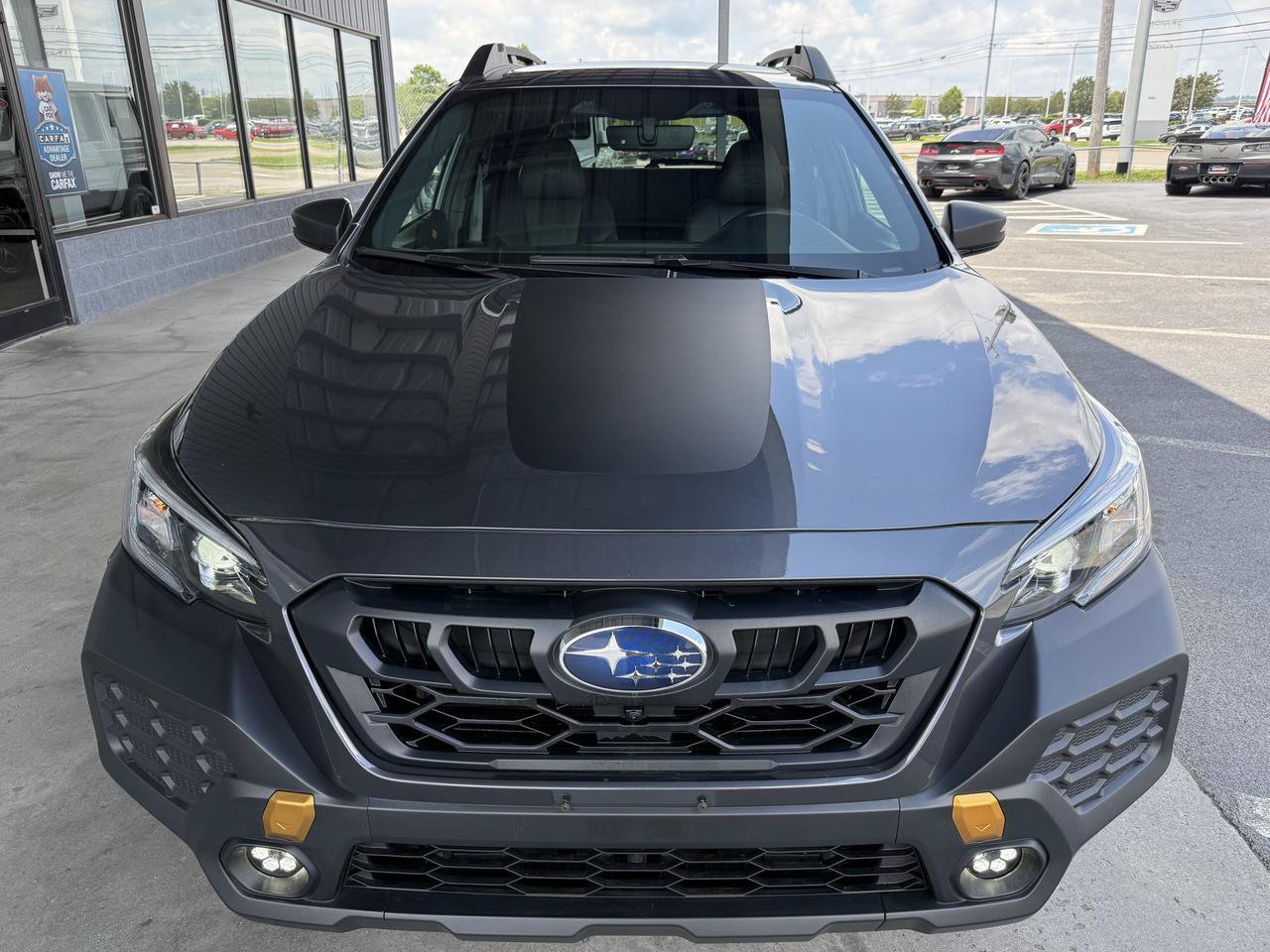 Used 2025 Subaru Outback Wilderness AWD/4WD image 2