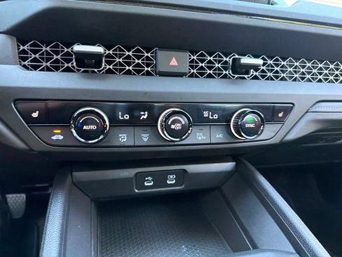 Used 2024 Honda Accord EX image 12
