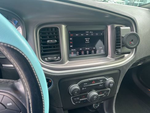 Used 2021 Dodge Charger SXT w/ Blacktop Package image 8