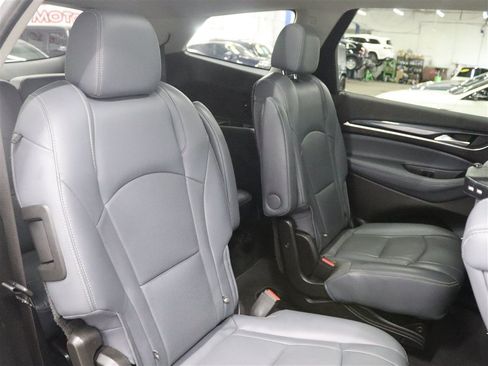 Used 2021 Buick Enclave Premium w/ Sun and Sites Package AWD/4WD image 23