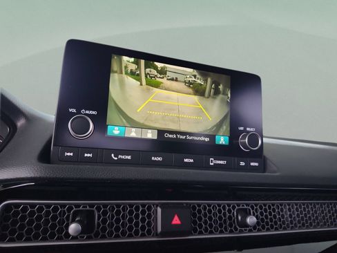 Used 2025 Honda Civic Sport image 24