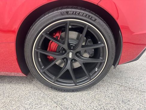 Used 2021 Chevrolet Corvette Stingray Premium Cpe w/ Engine Appearance Package image 32