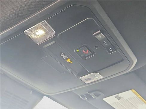 Certified 2025 Toyota Tacoma TRD Sport AWD/4WD image 19