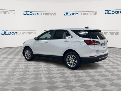 Used 2024 Chevrolet Equinox LT w/ LPO, Floor Liner Package FWD image 6