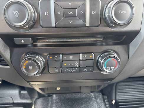 Used 2017 Ford F250 XL w/ Power Equipment Group image 17