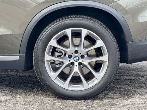 Certified 2025 BMW X5 xDrive40i image 4