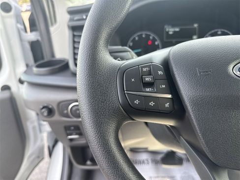 New 2025 Ford Transit 250 148 Medium Roof image 16