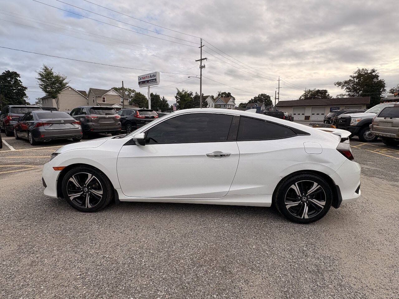 Used 2016 Honda Civic Touring image 14