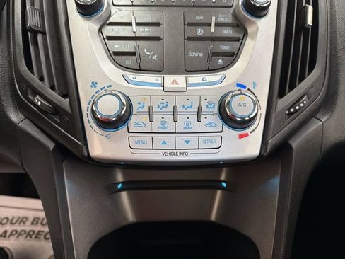 Used 2013 Chevrolet Equinox LS FWD image 17