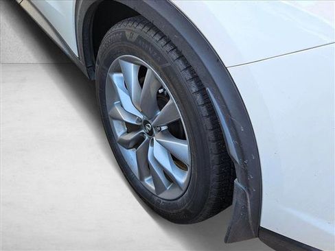 Used 2020 INFINITI QX50 Luxe w/ Navigation Package image 11