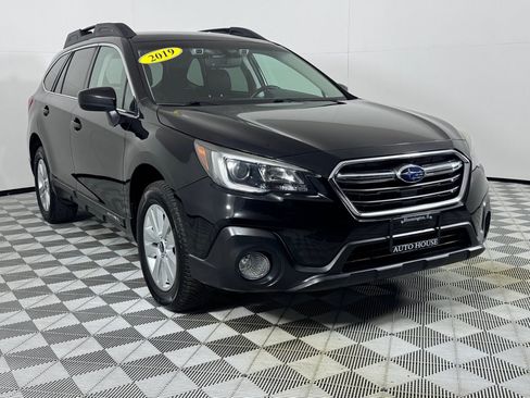 Used 2019 Subaru Outback 2.5i Premium AWD/4WD image 3