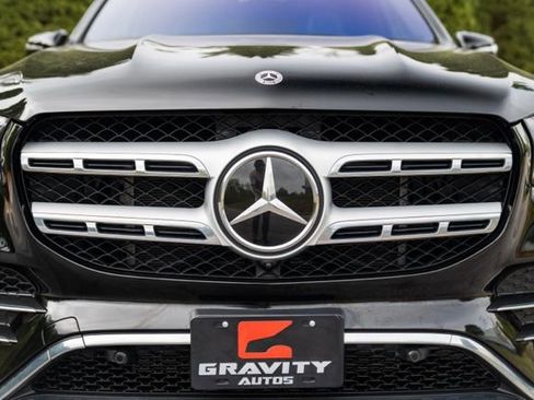 Used 2022 Mercedes-Benz GLS 580 4MATIC image 17