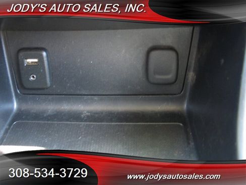 Used 2017 Chevrolet Colorado W/T w/ WT Convenience Package RWD image 19