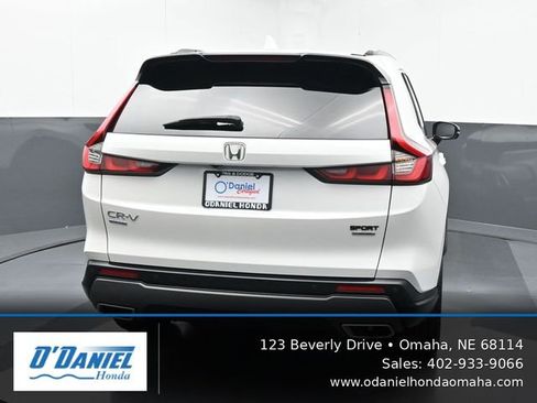 Used 2025 Honda CR-V Sport Touring image 5