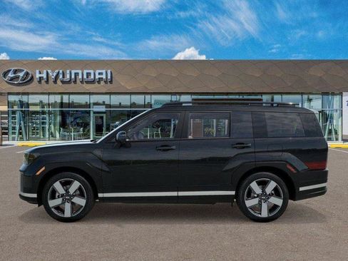 New 2027 Hyundai Santa Fe Limited FWD image 3