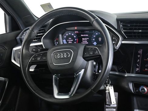 Used 2023 Audi Q3 2.0T Premium Plus w/ Premium Plus Package image 10