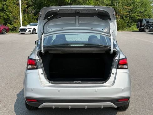Used 2025 Nissan Versa S FWD image 22
