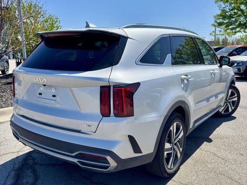 Used 2023 Kia Sorento SX Prestige w/ Panoramic Sunroof Package AWD/4WD image 5