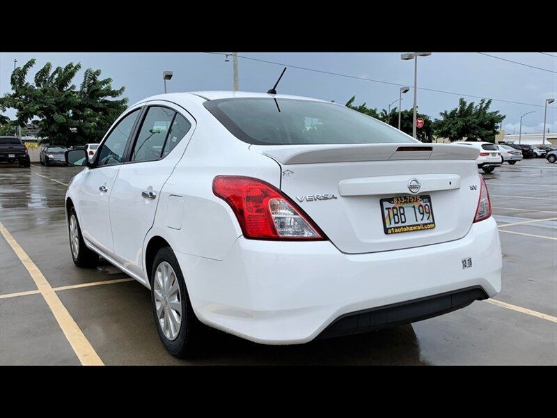 Used 2017 Nissan Versa SV FWD image 7