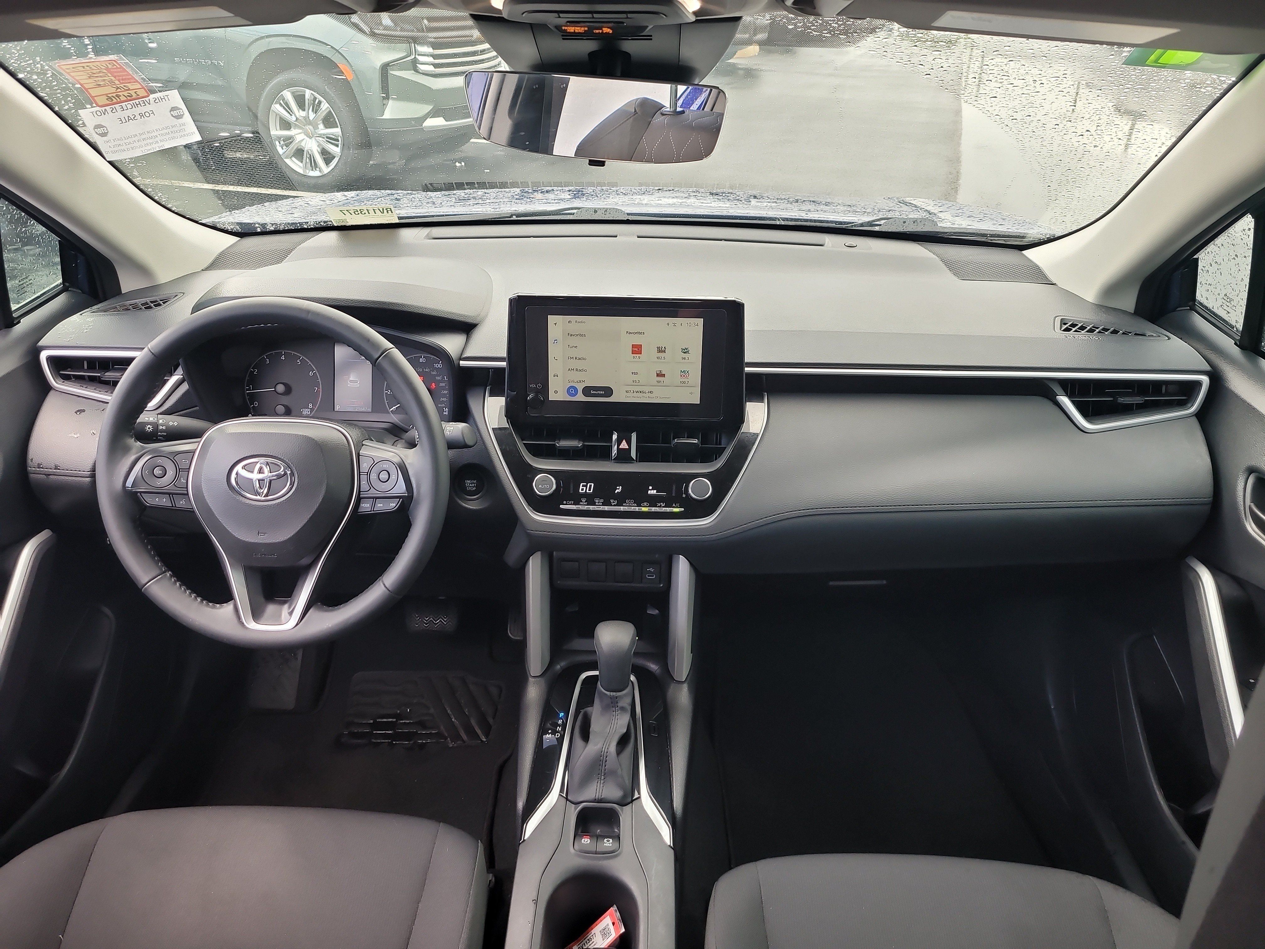 Used 2024 Toyota Corolla Cross LE FWD image 14
