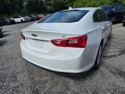 Used 2024 Chevrolet Malibu LT FWD image 7
