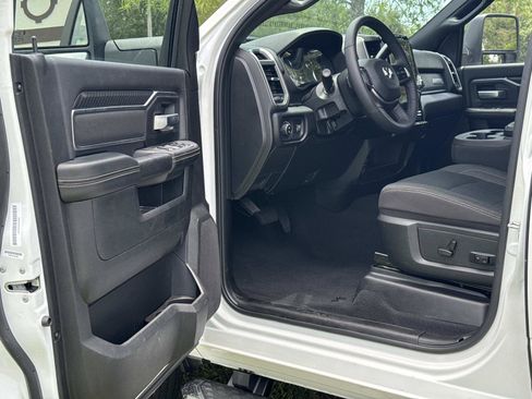 Used 2026 RAM 2500 Big Horn AWD/4WD image 13
