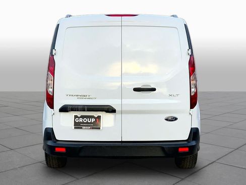 Used 2023 Ford Transit Connect XLT FWD image 5