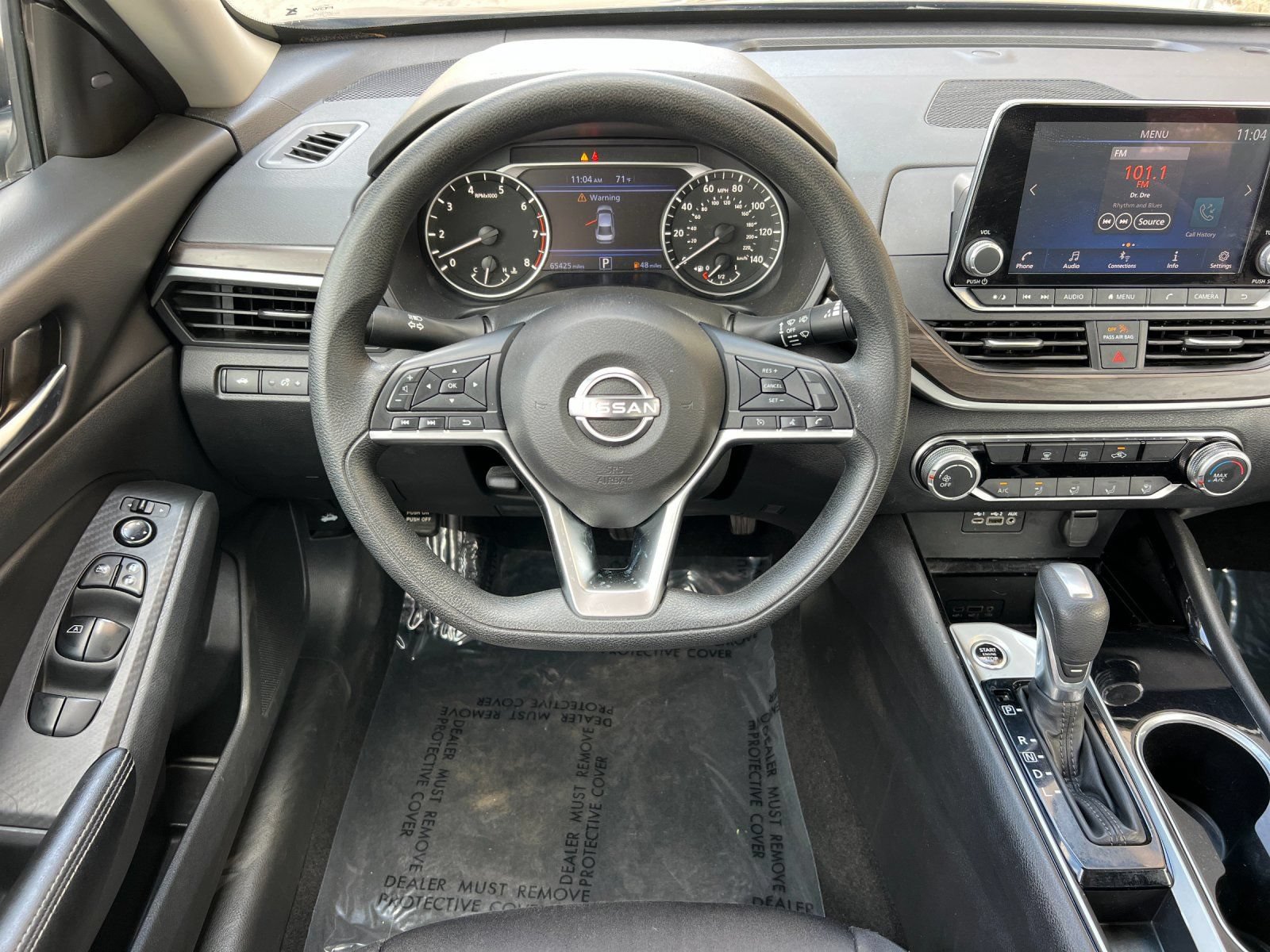 Used 2024 Nissan Altima 2.5 SV FWD image 13
