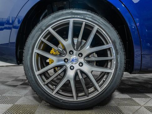 Used 2018 Maserati Levante S GranSport image 24