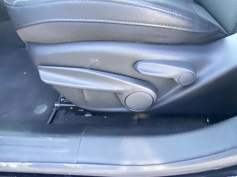 Used 2024 Jeep Compass Latitude w/ Convenience Group image 22