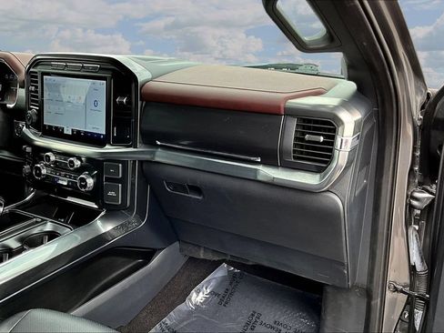 Certified 2022 Ford F150 Lariat AWD/4WD image 29