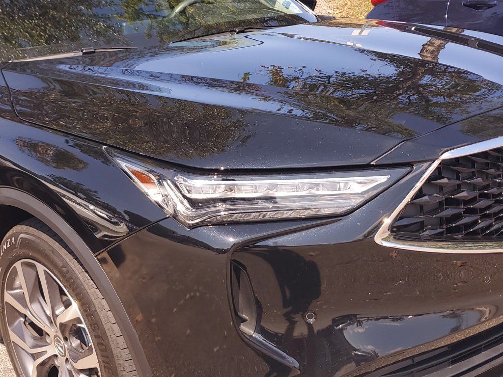 Certified 2024 Acura MDX w/ Technology Package FWD image 4