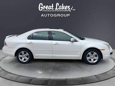 Used 2009 Ford Fusion SE FWD image 6