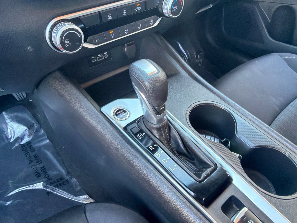 Used 2025 Nissan Altima 2.5 SV AWD/4WD image 32