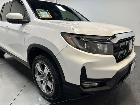 Used 2024 Honda Ridgeline RTL image 3