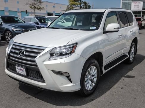 Used 2018 Lexus GX 460 Premium AWD/4WD image 4