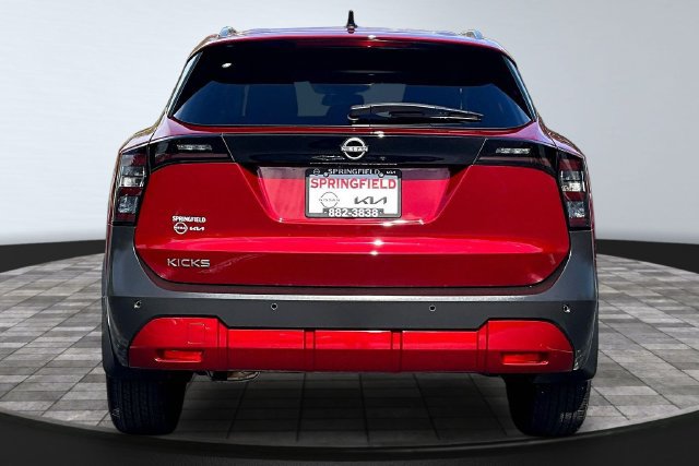 Used 2026 Nissan Kicks SV FWD image 5