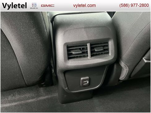 Certified 2023 GMC Terrain SLE w/ Driver Convenience Package image 12