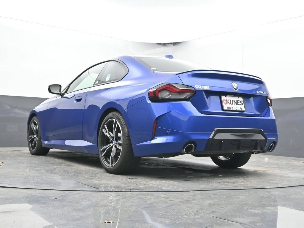Used 2026 BMW 230i Coupe RWD image 43