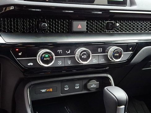 Used 2026 Honda CR-V Sport Touring image 16