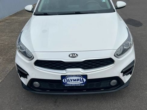 Used 2020 Kia Forte LXS FWD image 2