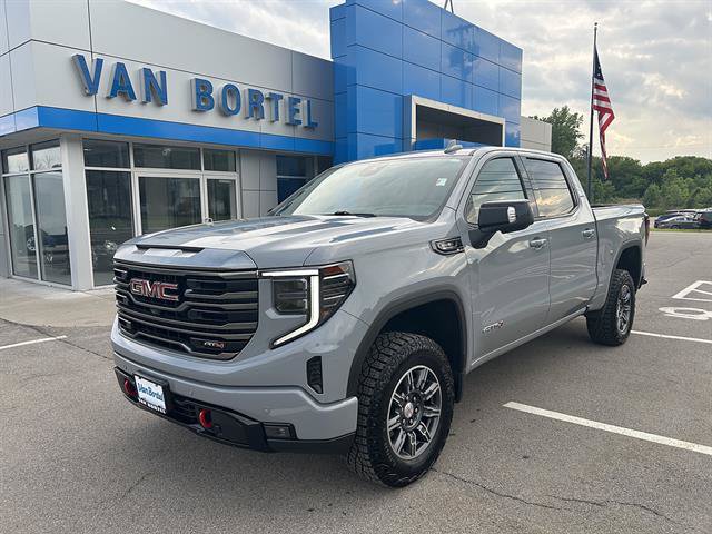 Certified 2024 GMC Sierra 1500 AT4 w/ Technology Package AWD/4WD image 1