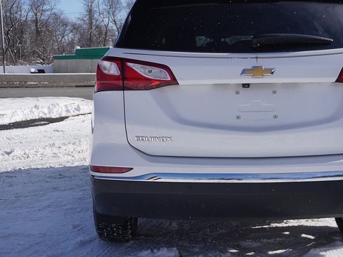 Used 2019 Chevrolet Equinox Premier image 14