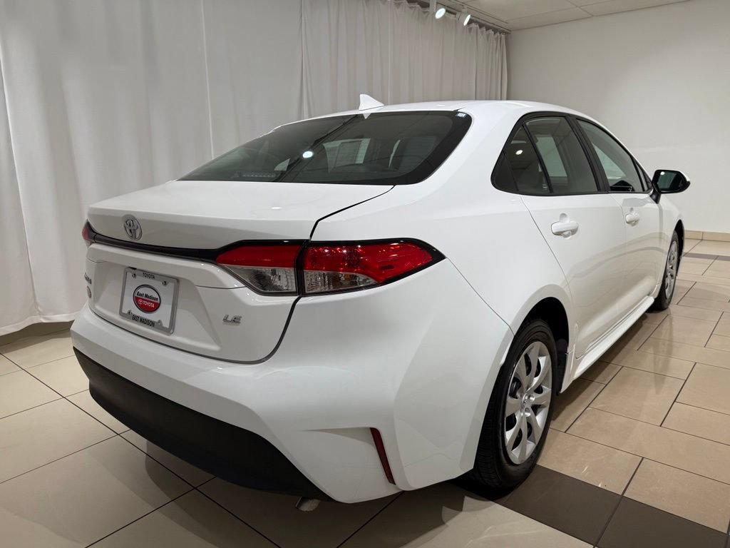 Certified 2024 Toyota Corolla LE FWD image 5