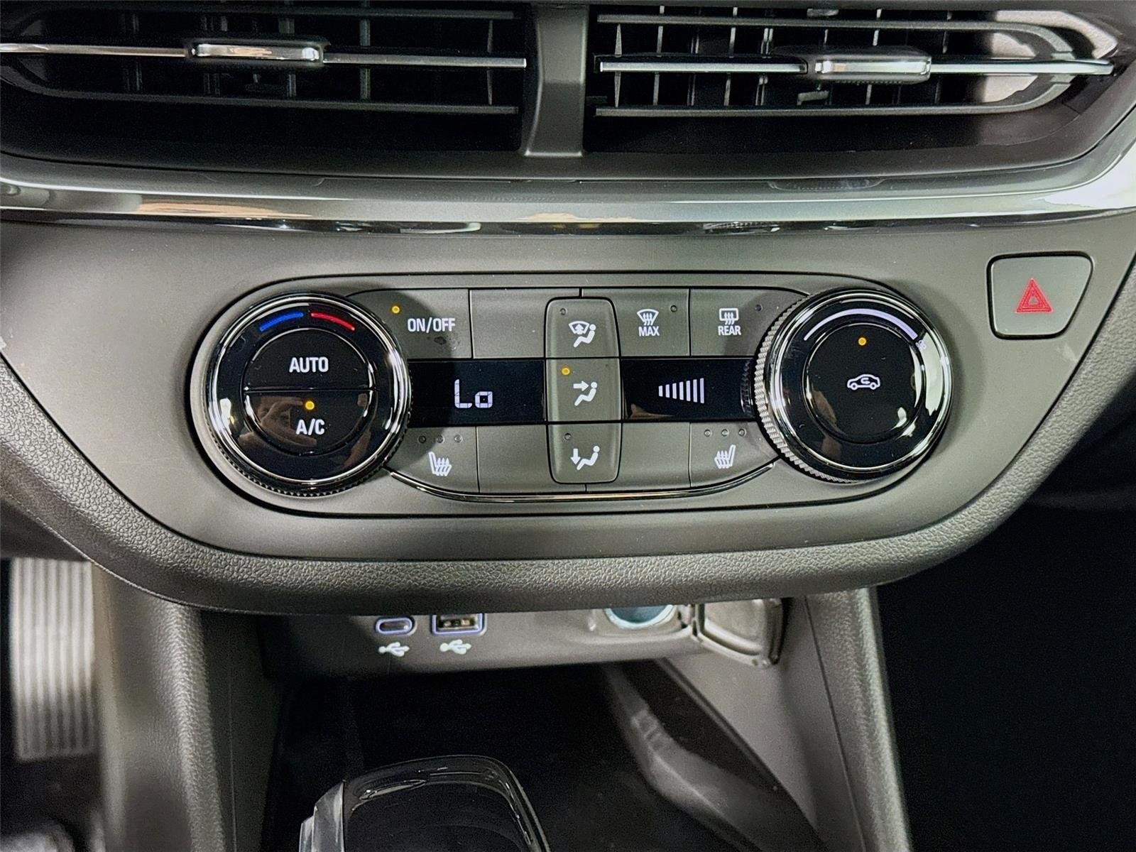 New 2026 Buick Envista Preferred w/ Convenience I Package FWD image 16